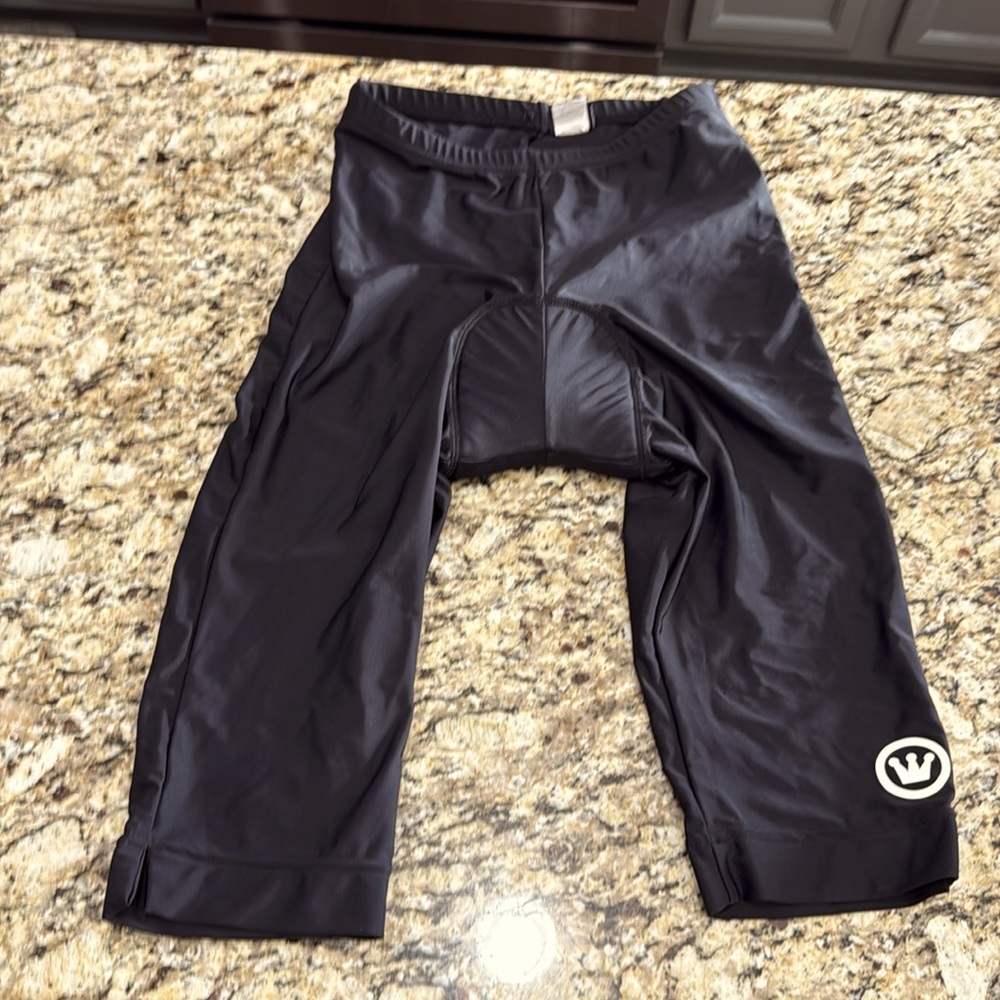 Canari bike shorts size M